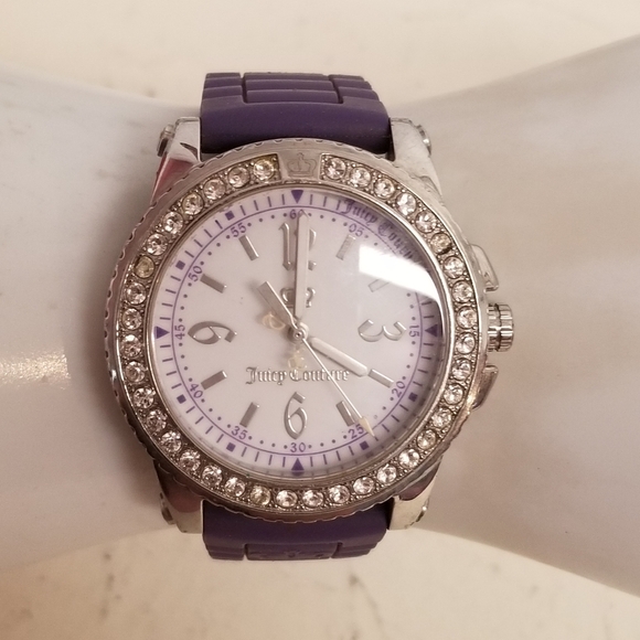 JUICY COUTURE PEDIGREE Y2K CRYSTAL FACE & PURPLE SILICONE BAND LADIES WATCH - Picture 3 of 8